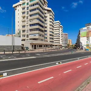 Bright Townhouse - Views - 5 Min Walk To The Las Palmas de Gran Canaria